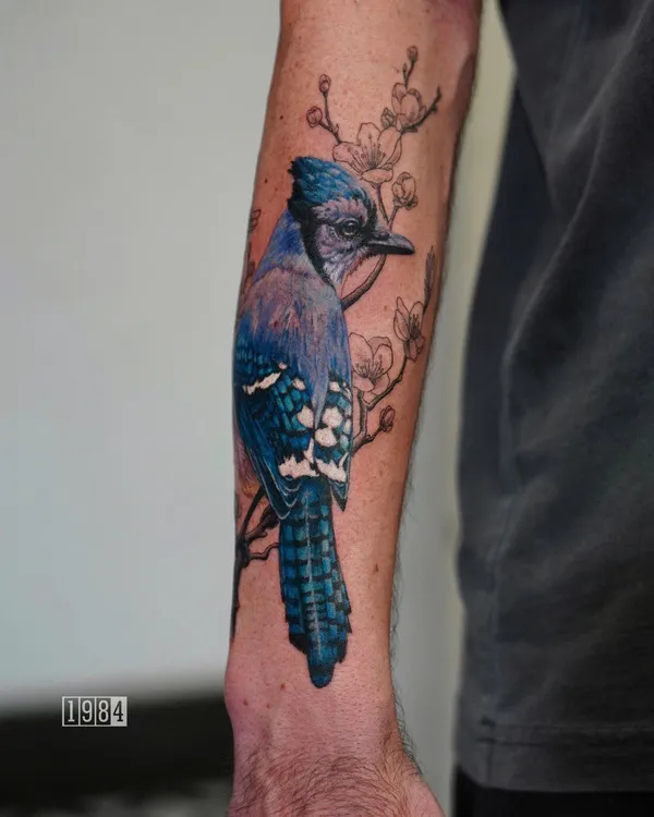 1984 studio - Realistic - Bird - Forearrm