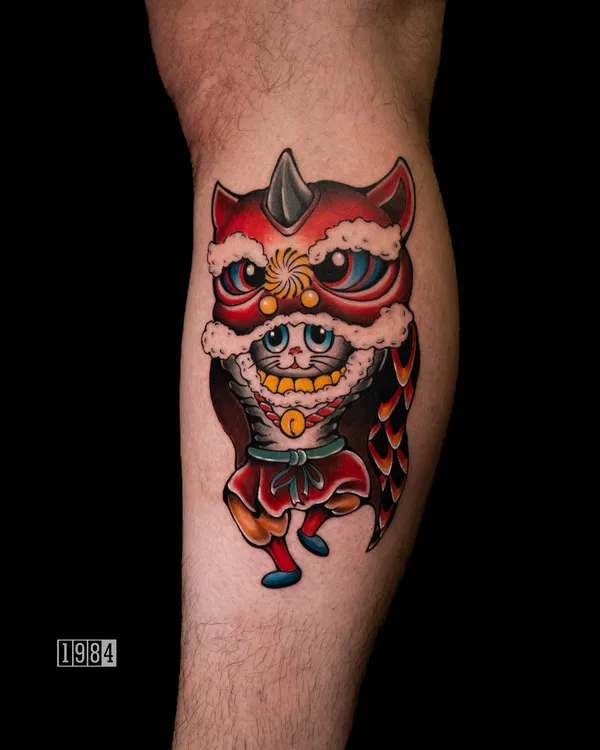 1984 studio - Color - Lion dance - Leg