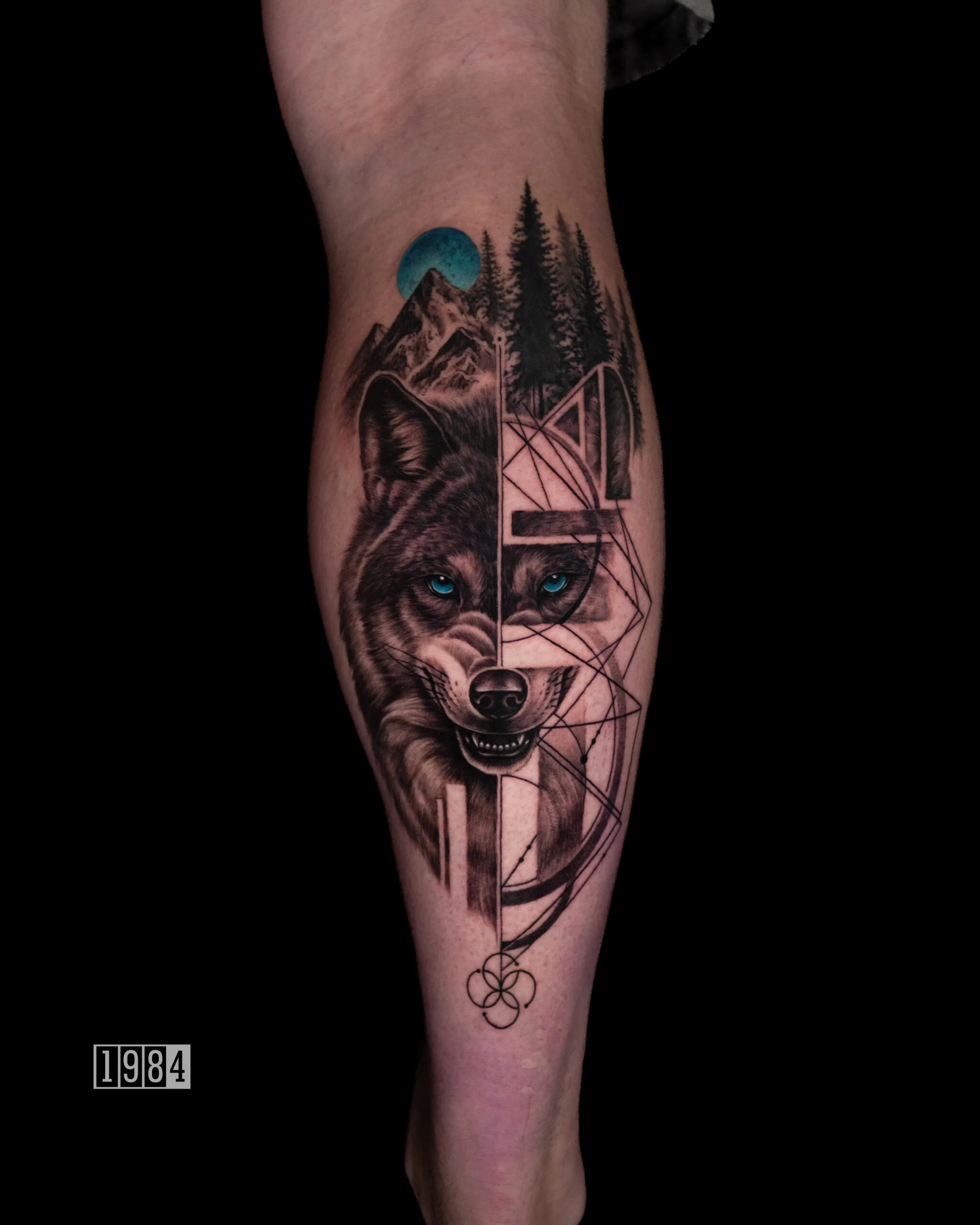 1984 Studio - Graphic - Wolf - Calf