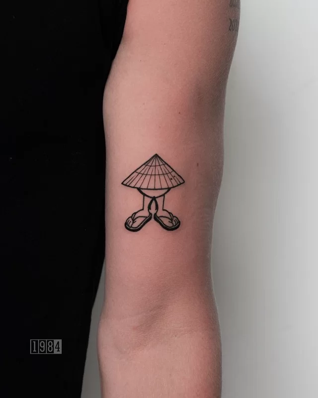 1984 Studio - Blackwork - Conical Hat and Desp - Arm