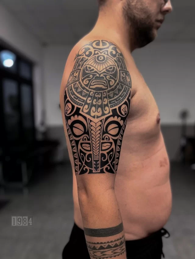 1984 Studio - Maori - Arm