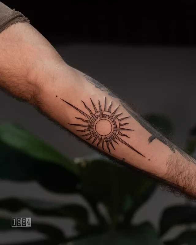 1984 - Blackwork - Sun
