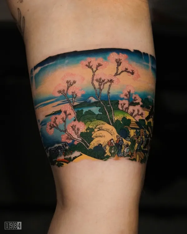 1984 STUDIO - COLOUR - MOUNT FUJI - ARM