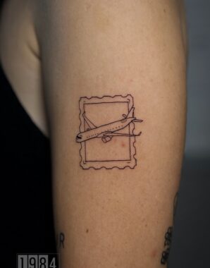 Minimalistic - Stamp - Arm