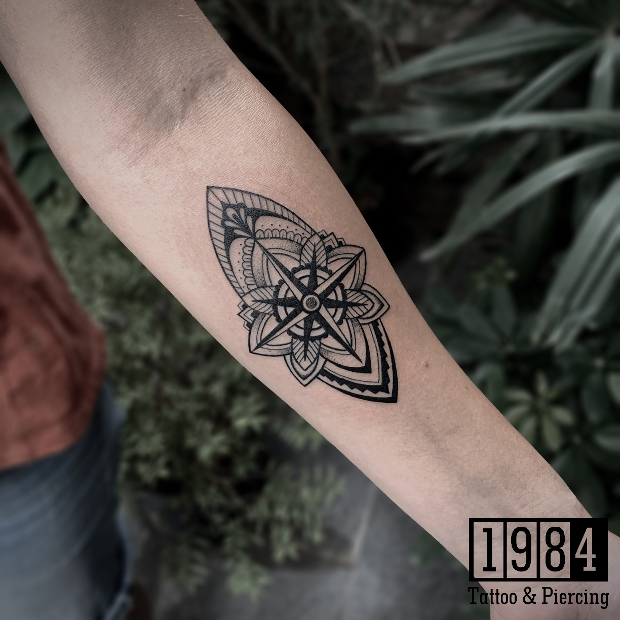 Geometric lotus mandala tattoo design digital download – TattooDesignStock
