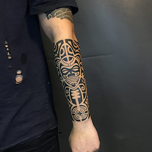 traditional maori tattoos