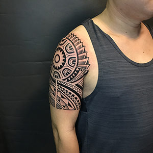 traditional maori tattoos