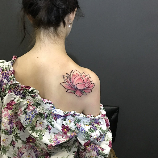 Getting to know the lotus flower tattoo meaning - 1984 Studio