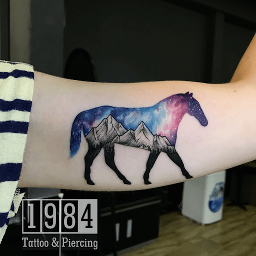 1984 Studio - Tattoo & Piercing