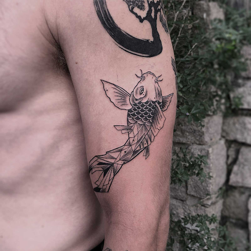 Koi fish meaning Discover the Fascinating History and Meaning of Nishikigoi   The Beautiful Koi Fish  Koi fish tattoo Koi fish drawing Koi fish  tattoo meaning