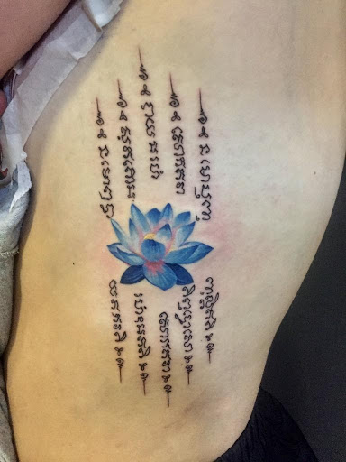 incredible Vietnamese lotus flower tattoo collection