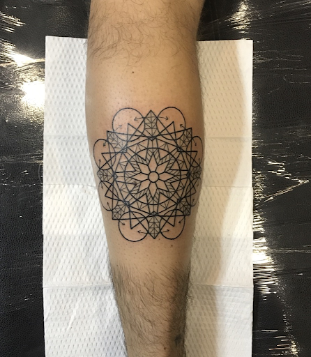 Mandala - Tattoo Abyss Montreal