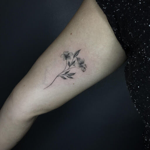30+ Amazing flower tattoo design to blow your mind