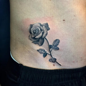 Black rose tattoo – the real meanings and ideas