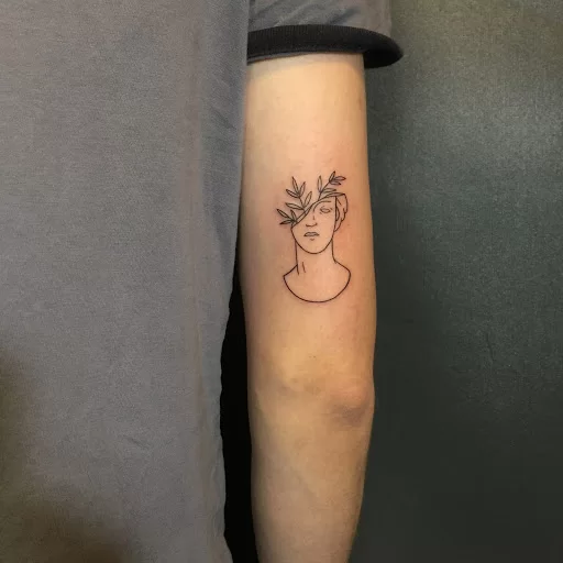 Gợi ý 10 hình xăm cánh tay ý nghĩa và cá tính cho giới trẻ