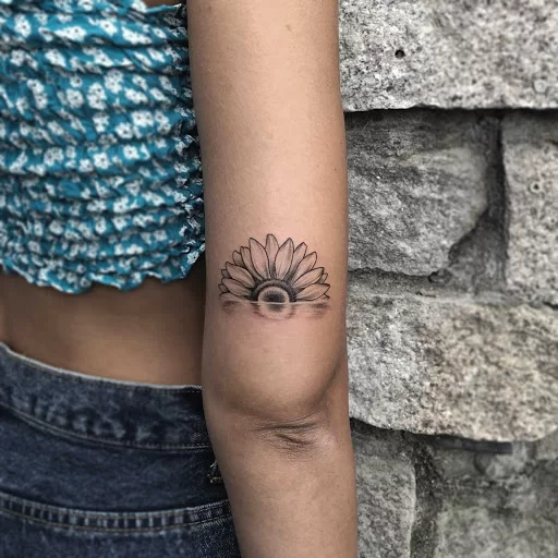 hình xăm hoa hướng dương