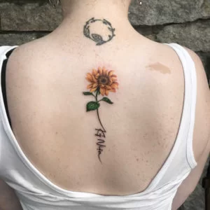 hình xăm hoa hướng dương