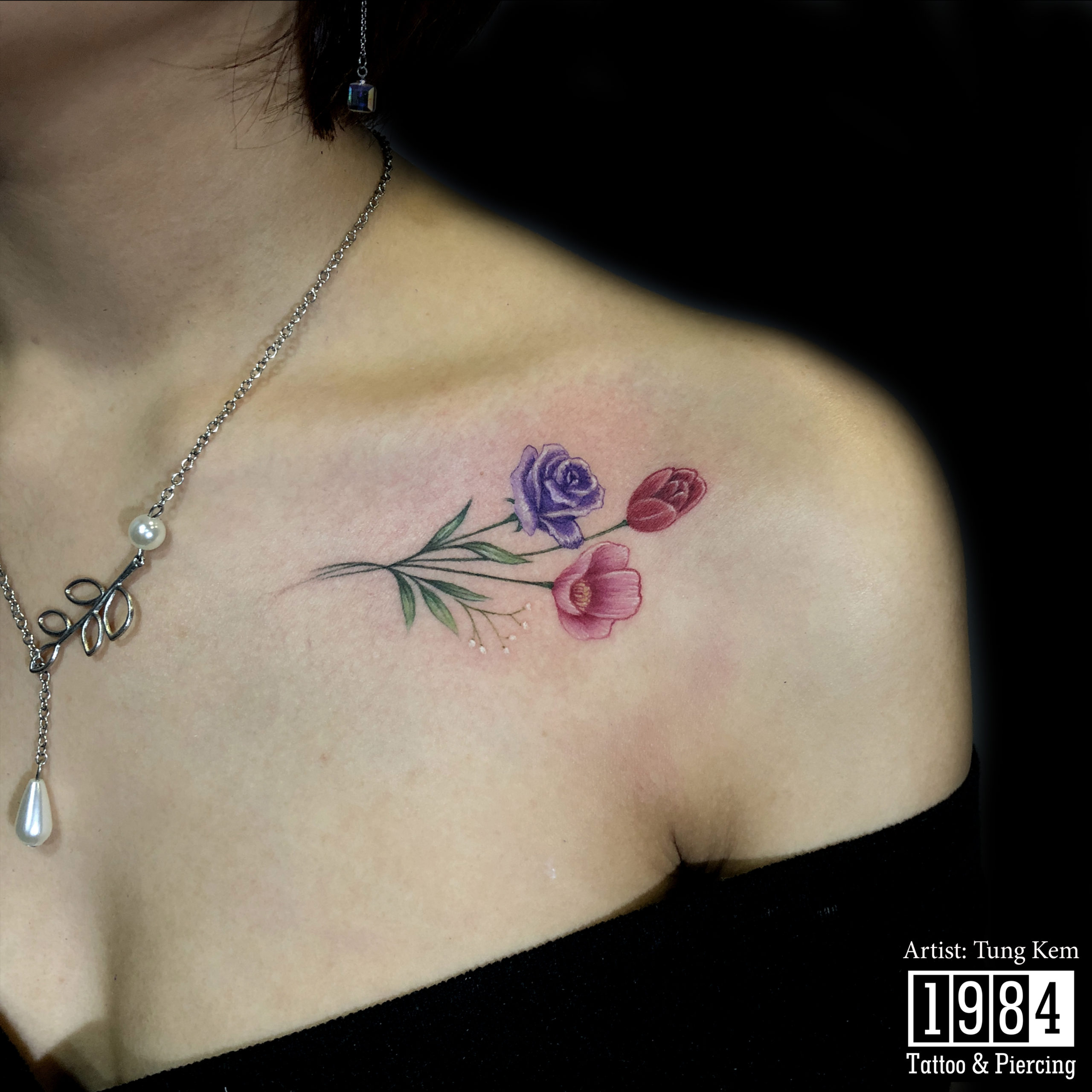 Ngất Ngây Với 7 Hình Xăm Hoa Nhỏ Cho Nữ Đẹp Và Ý Nghĩa | 1984 Studio -  Tattoo & Piercing