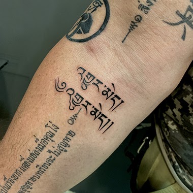 Powerful Hanuman Mantra 🕉️ done by @pratik_kadvatar @sumit_kadvatar . . .  . . . . . . book your appointment call or dm… | Instagram