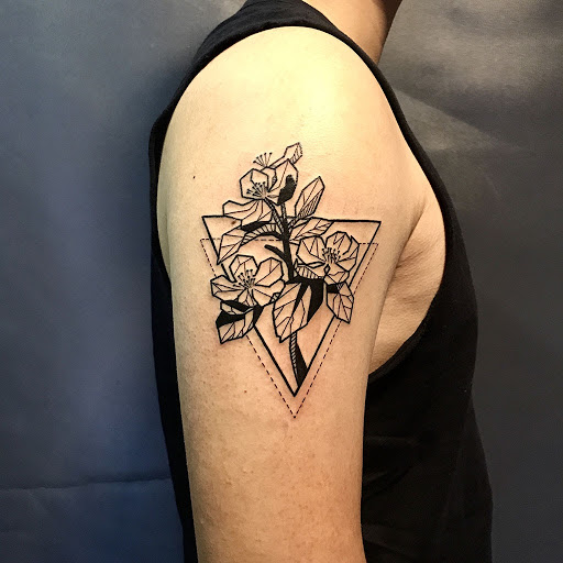 men's tattoo